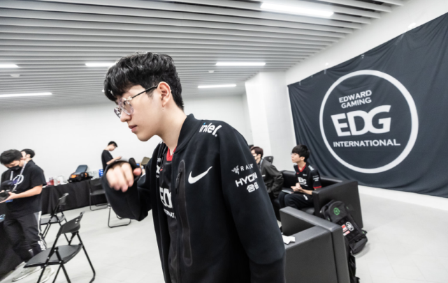 中游球队如 中游球队如