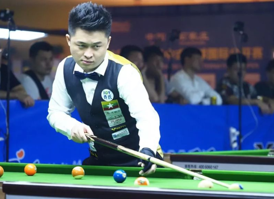 运动场上的 运动场上的