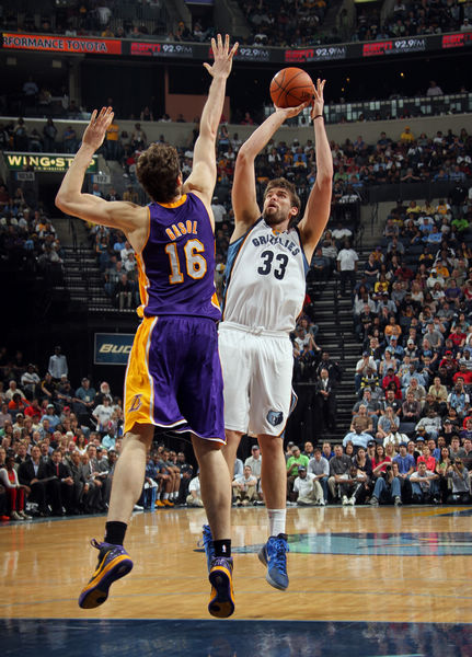 防守端通过 防守端通过